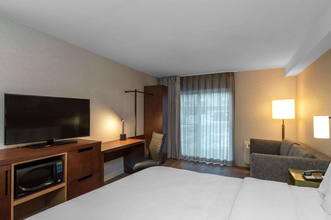 Comfort Inn Hamilton Exteriör bild
