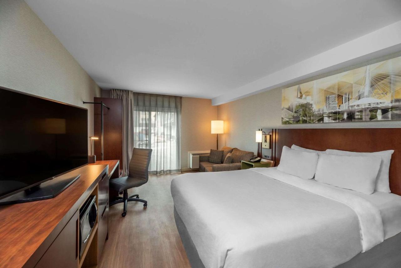 Comfort Inn Hamilton Exteriör bild