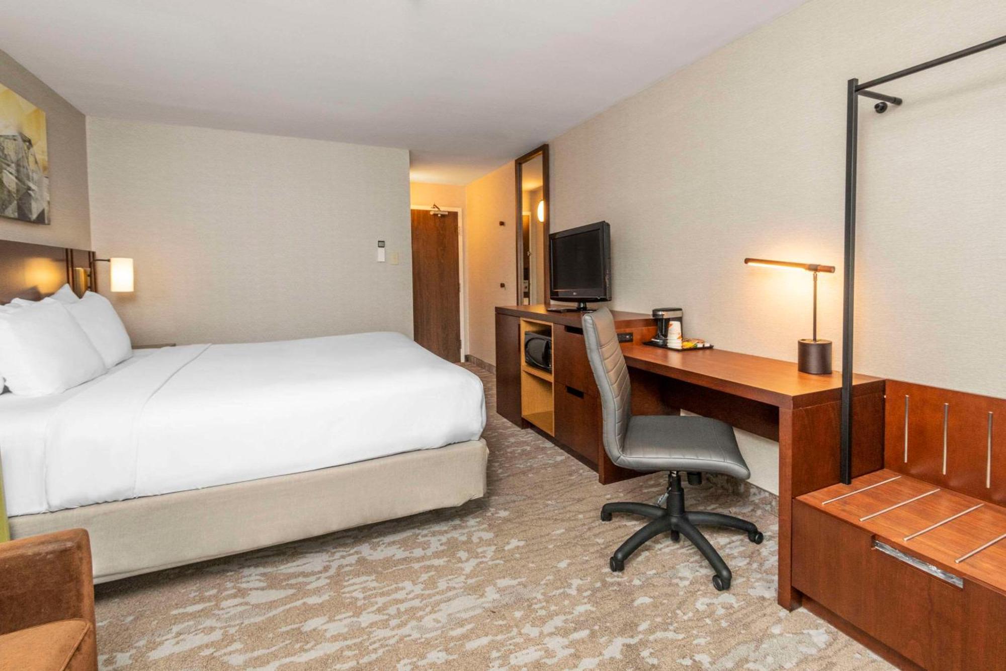 Comfort Inn Hamilton Exteriör bild